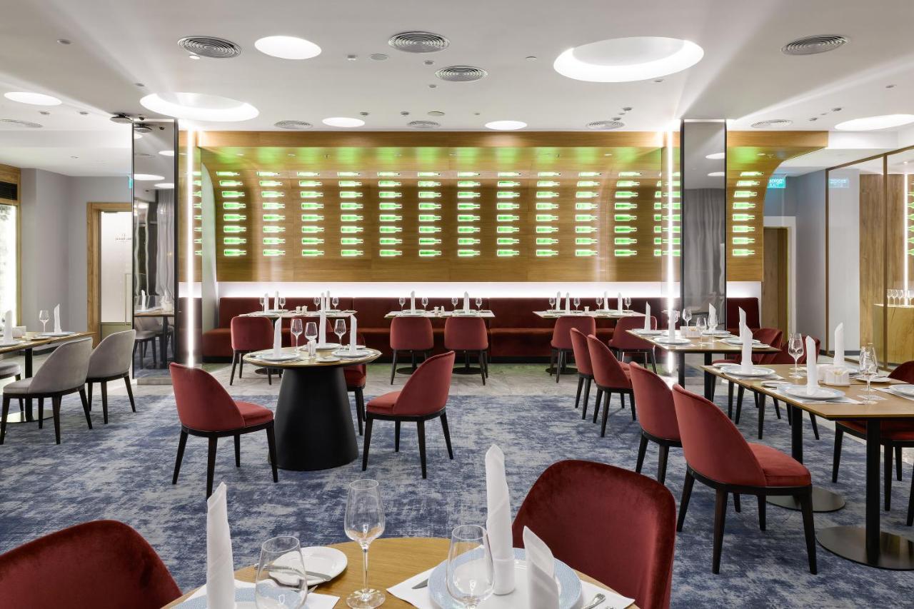 Premier Hotel 5*